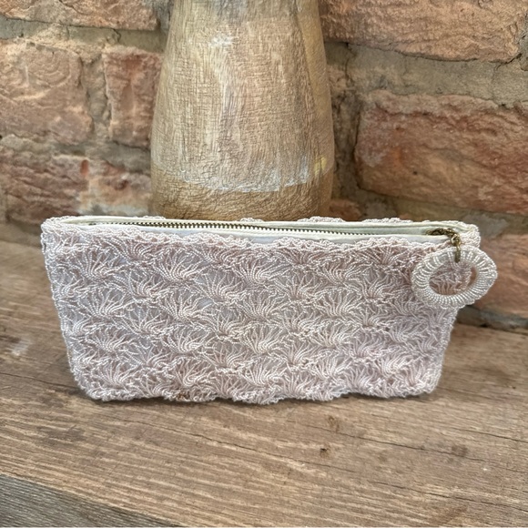 Vintage seed beaded Cream Wristlet clutch - Picture 2 of 9